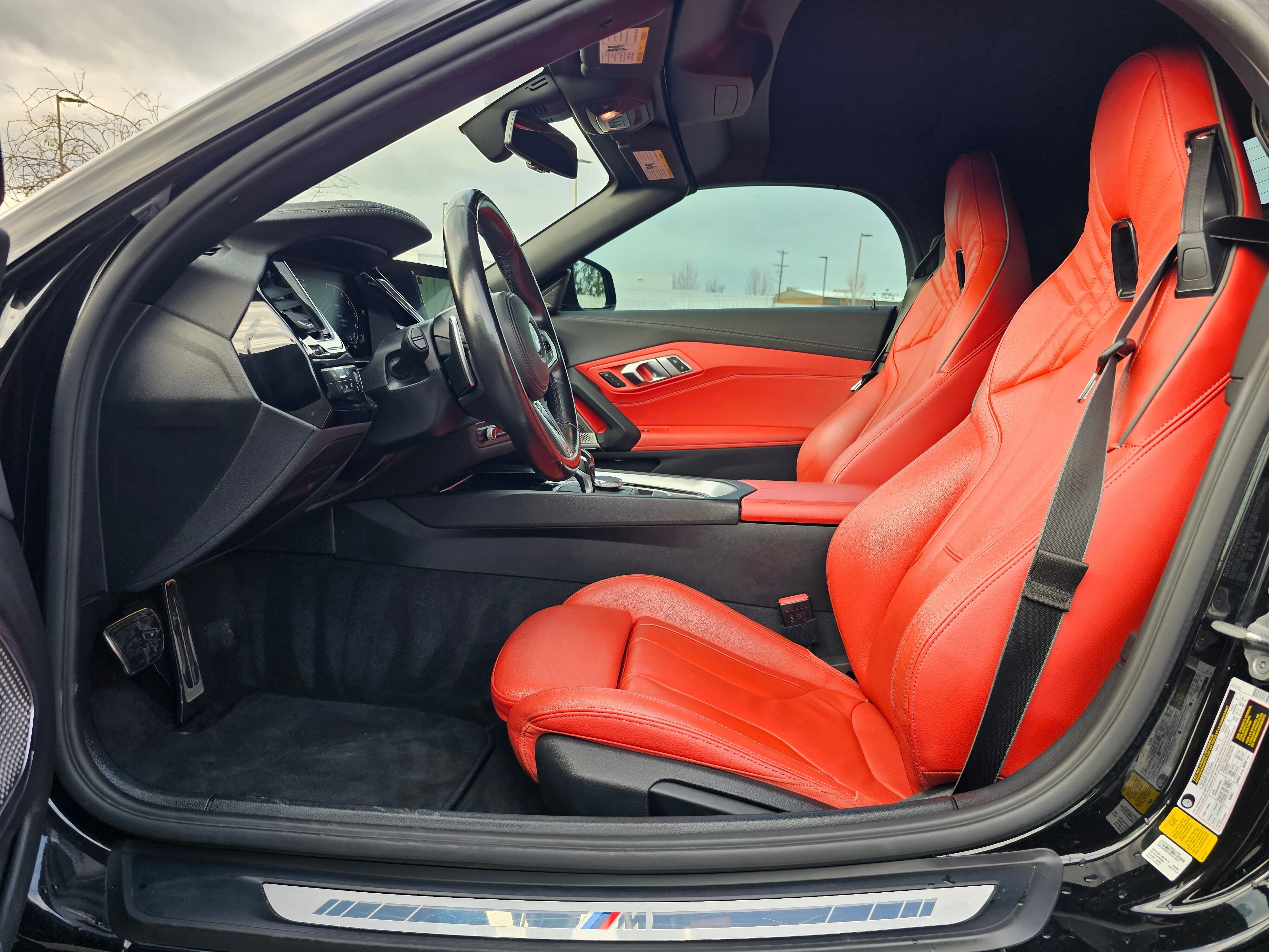 Used 2021 BMW Z4 sDrive30i w/ Executive Package image 10