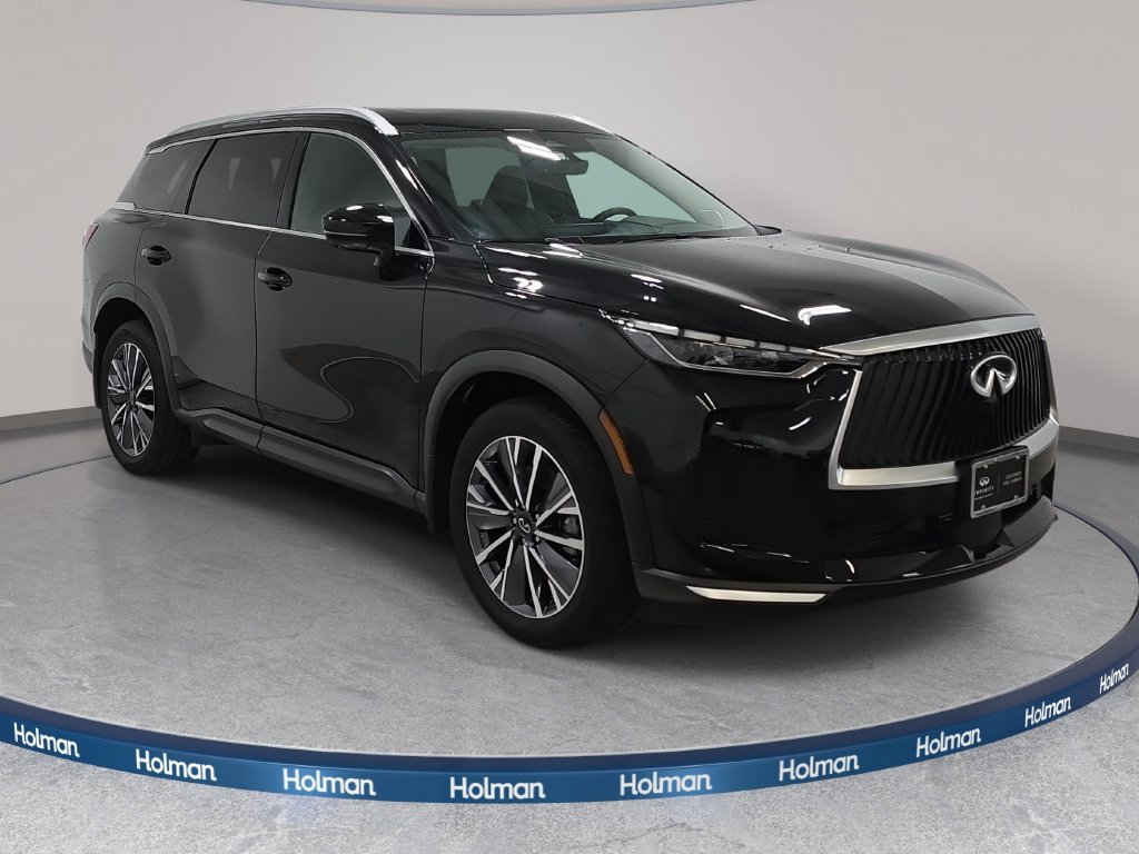 Certified 2027 INFINITI QX60 Luxe w/ Family Package AWD/4WD image 3