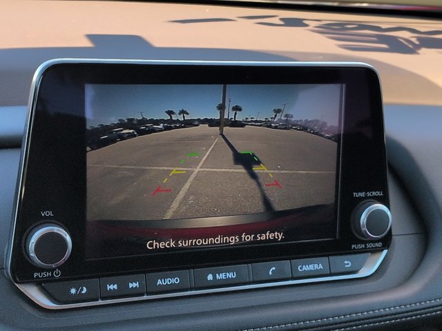 Used 2023 Nissan Rogue S FWD image 21