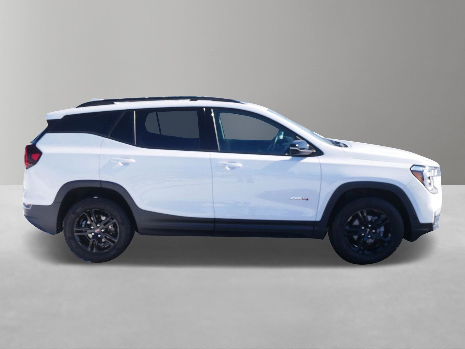 Used 2022 GMC Terrain AT4 w/ Infotainment Package II image 3