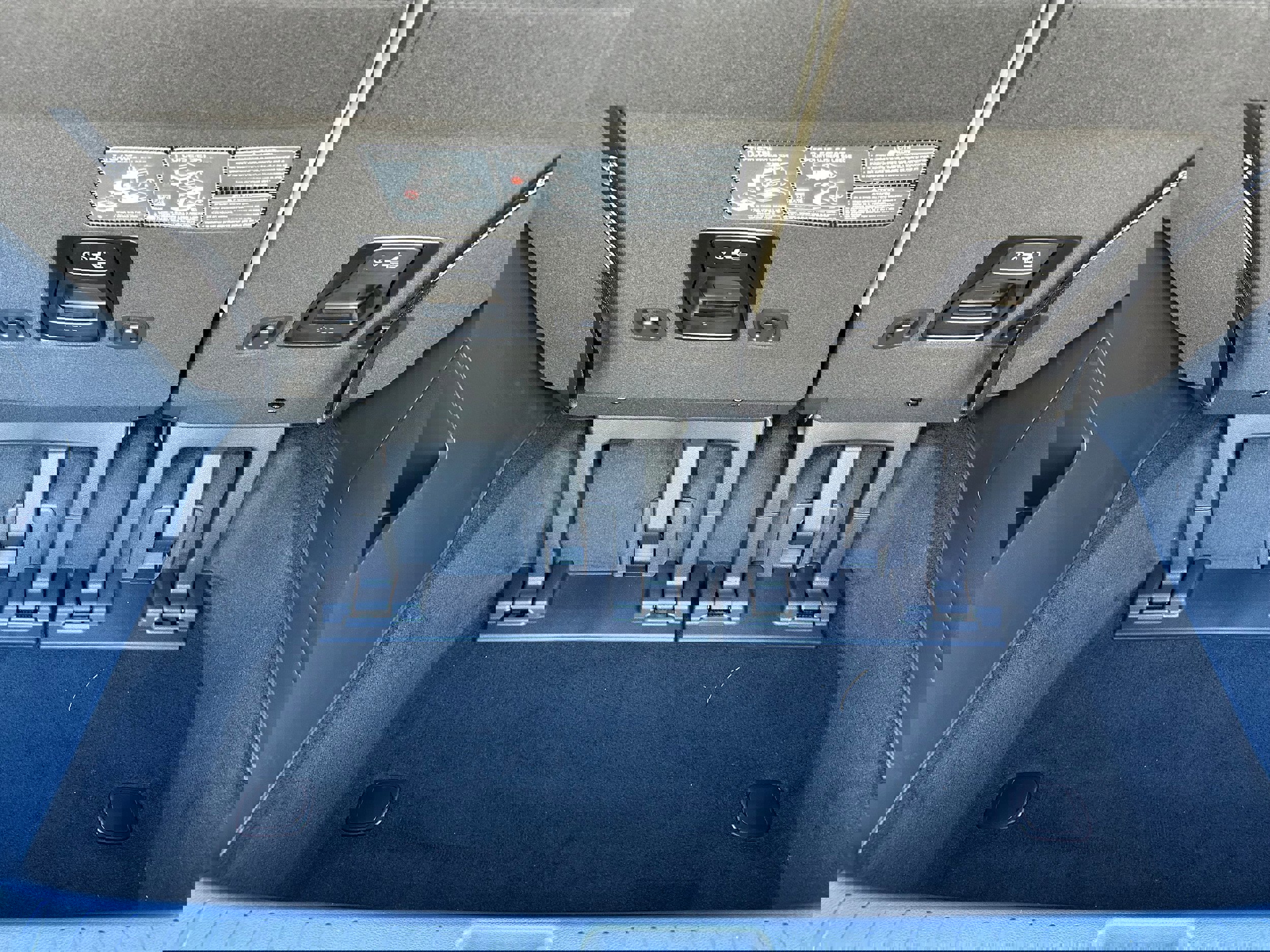 New 2026 Kia Carnival SX image 11