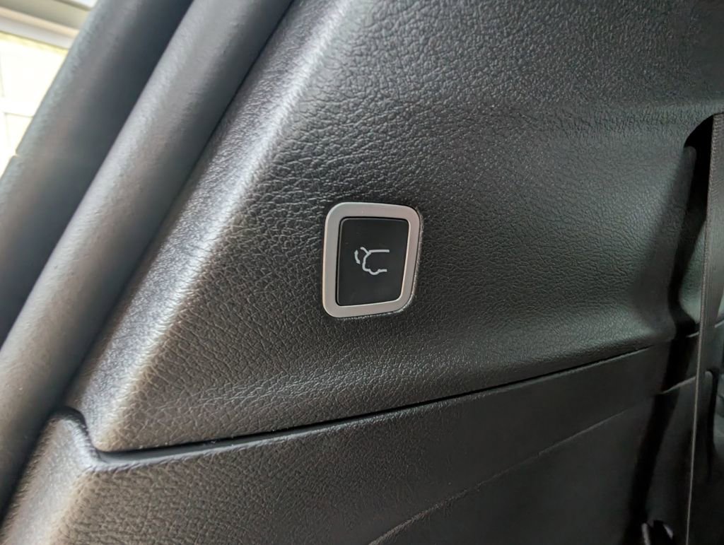 New 2026 Chrysler Pacifica Select FWD image 43