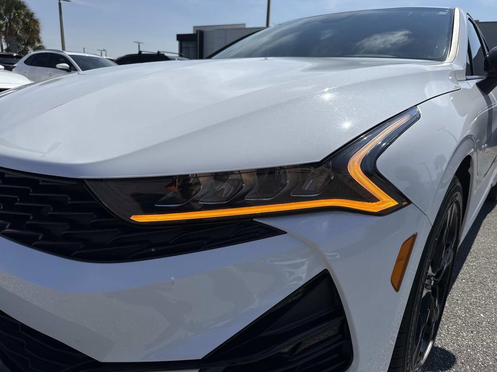 Used 2023 Kia K5 GT-Line image 9