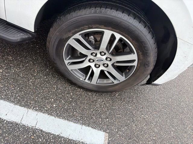 Used 2024 Ford Expedition Limited image 21