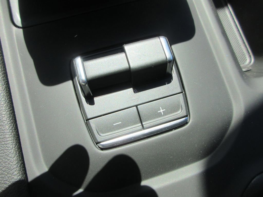 New 2026 GMC Sierra 1500 AT4 AWD/4WD image 21