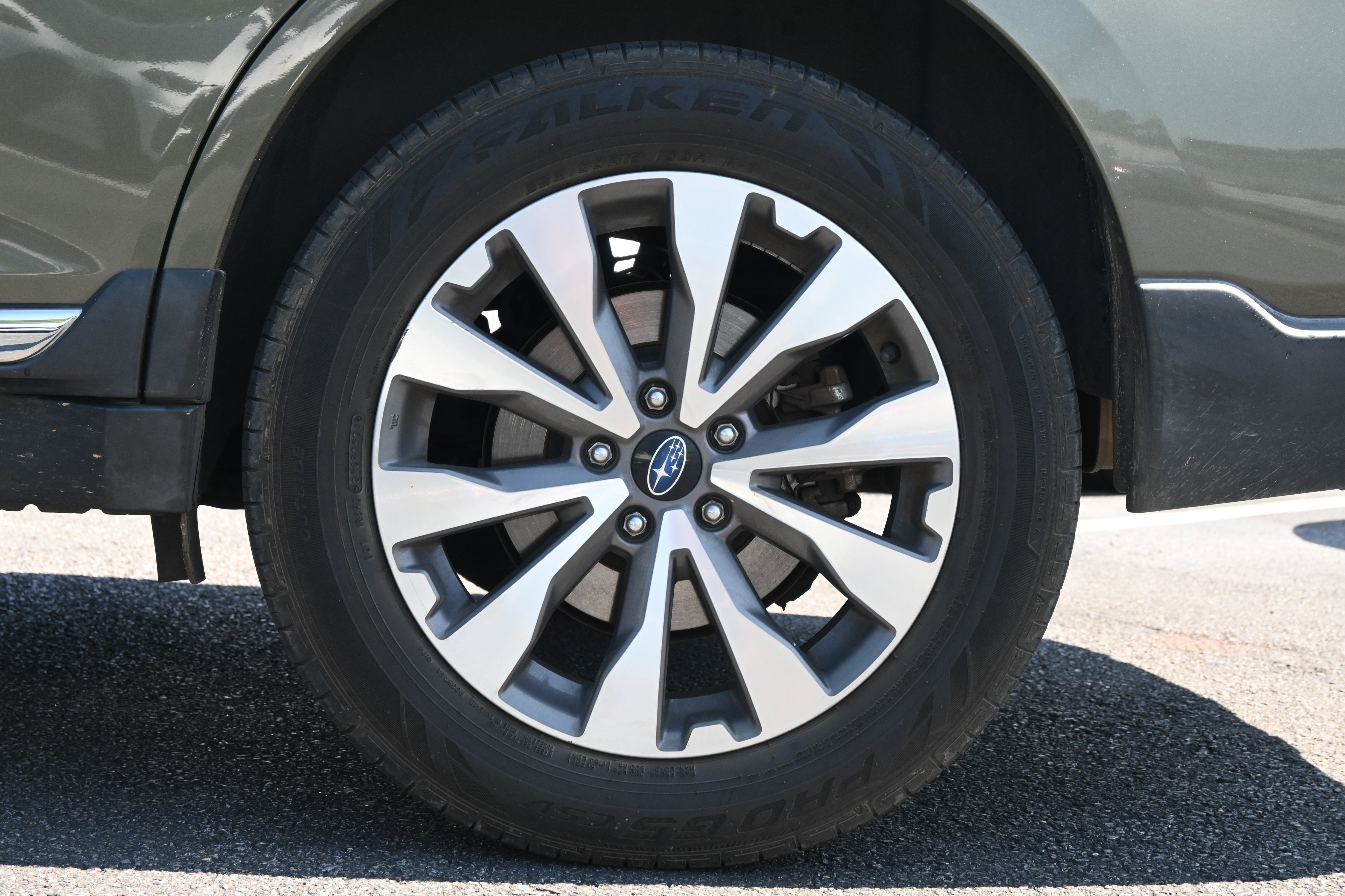 Used 2018 Subaru Outback 3.6R Touring w/ Popular Package #3 image 10