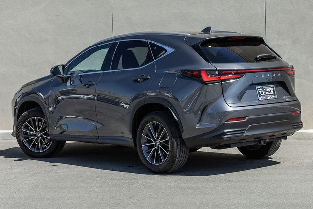 Used 2023 Lexus NX 350 AWD image 3