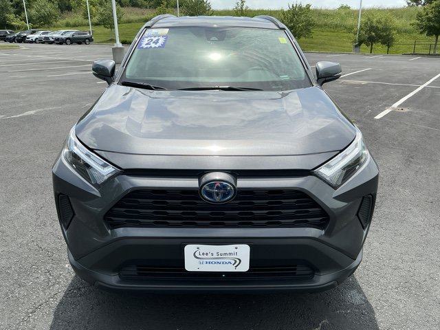 Used 2024 Toyota RAV4 LE AWD/4WD image 11
