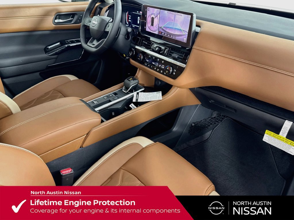New 2026 Nissan Pathfinder Platinum FWD image 39