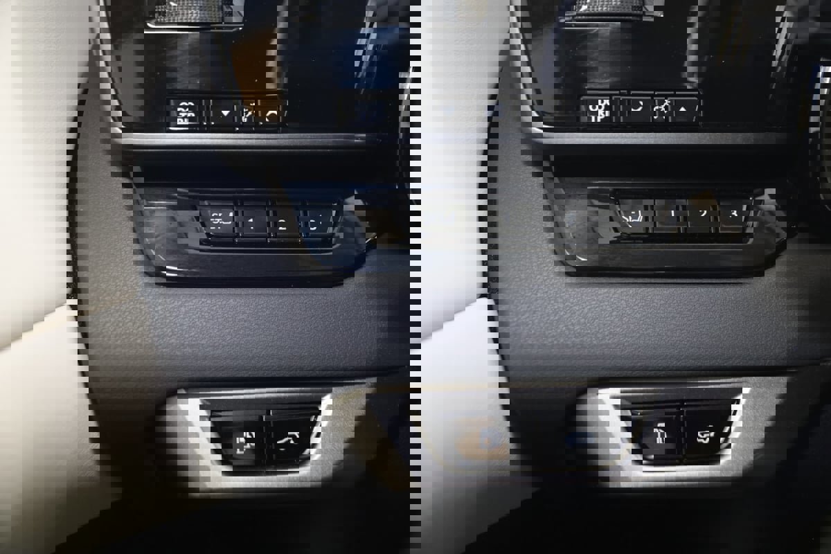 Used 2023 Lexus RX 350 Premium image 37