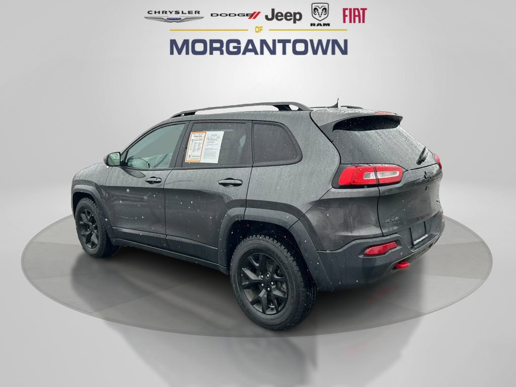Used 2017 Jeep Cherokee Trailhawk image 7