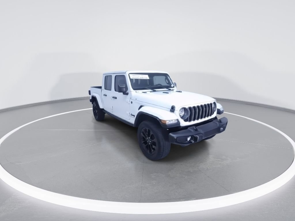 Used 2025 Jeep Gladiator Sport image 5