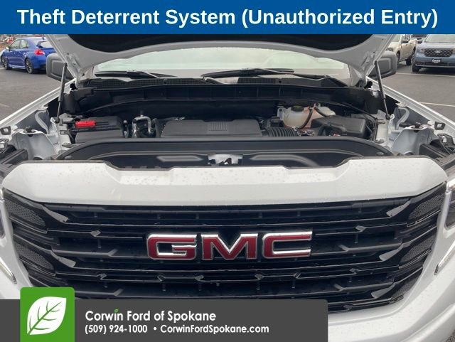 Used 2025 GMC Sierra 1500 Elevation image 40
