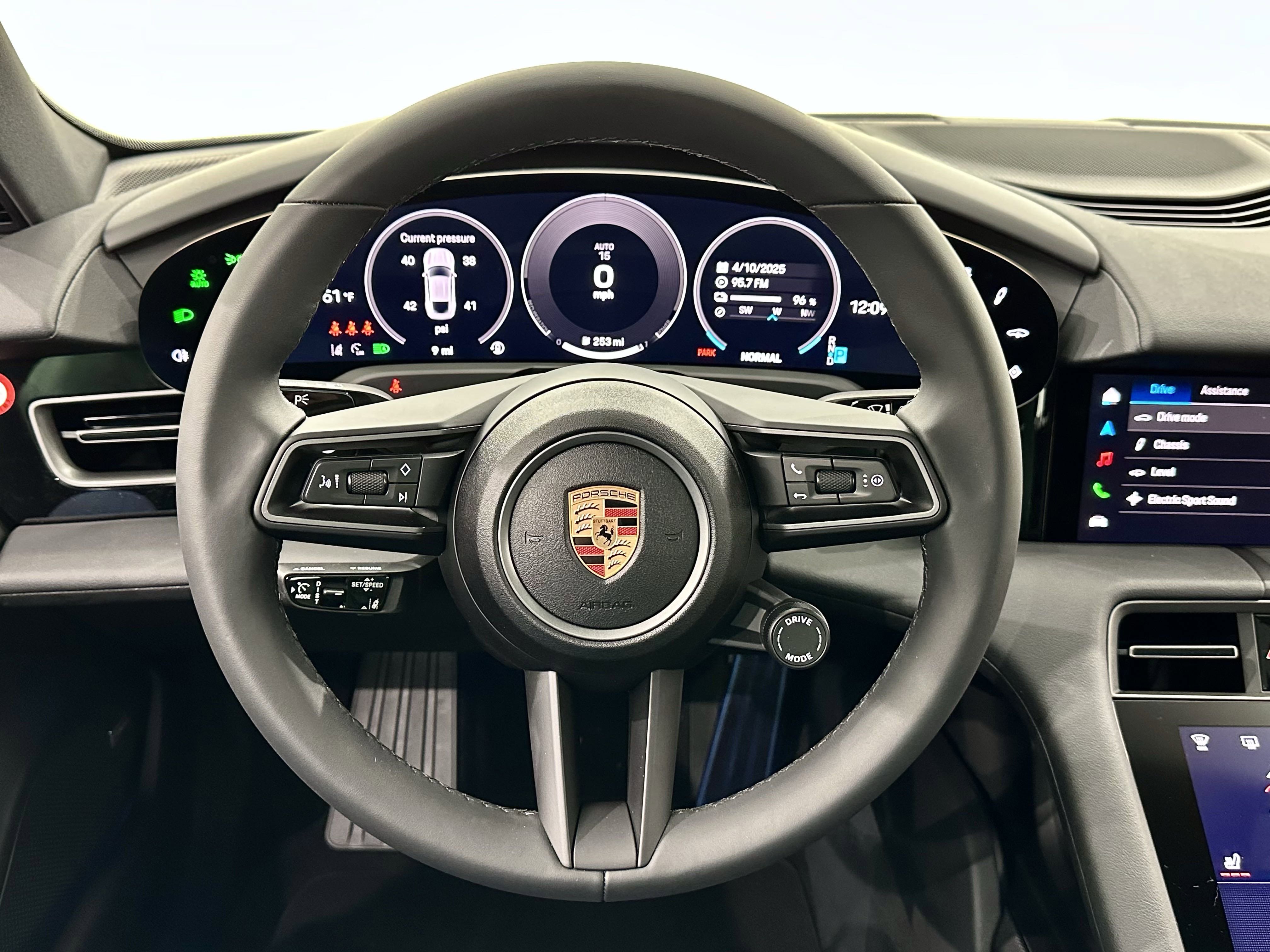 New 2025 Porsche Taycan image 45