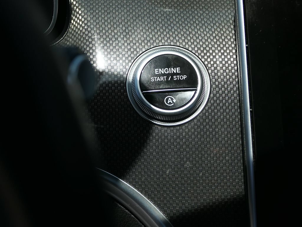 Used 2023 Mercedes-Benz C 300 Sedan image 16