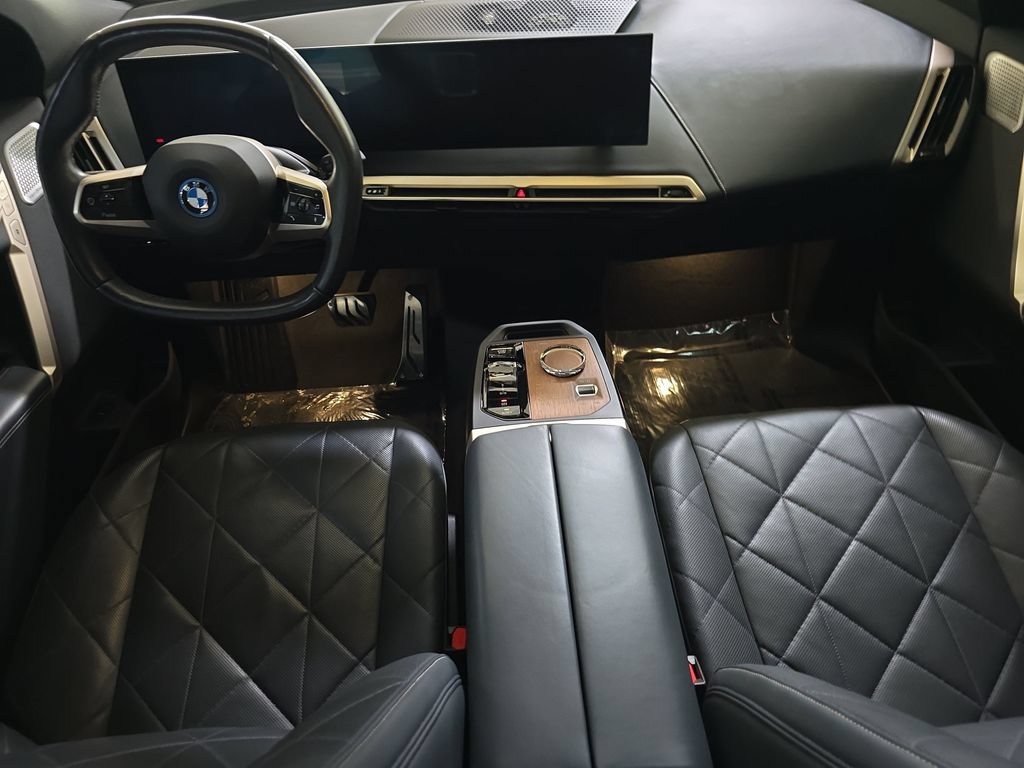 Used 2024 BMW iX M60 AWD/4WD image 12
