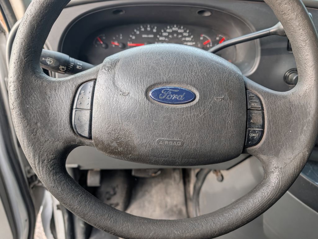 Used 2008 Ford E-150 and Econoline 150 image 16