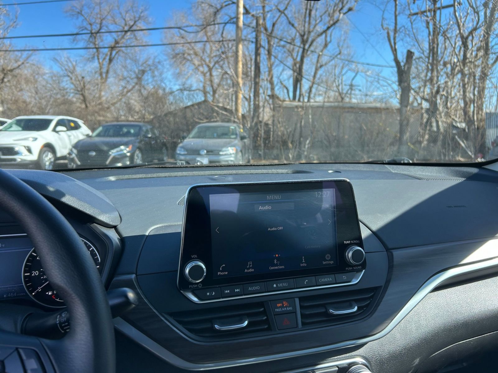 Used 2025 Nissan Altima 2.5 SV image 17