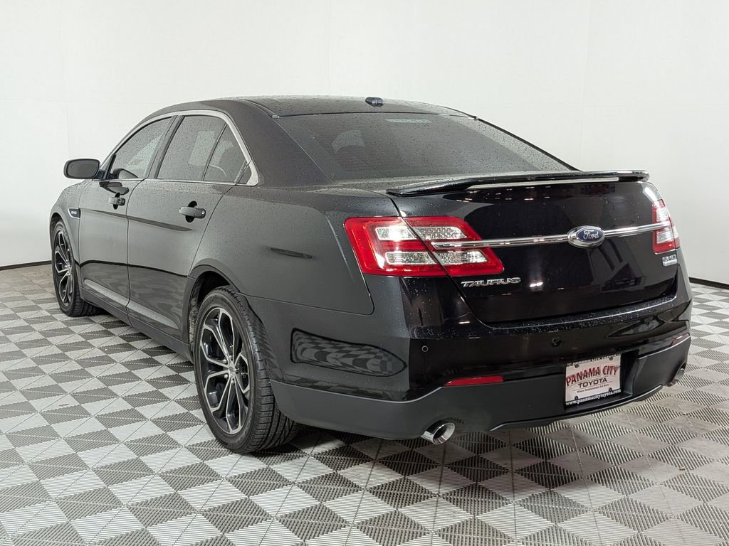 Used 2018 Ford Taurus SHO w/ Sho Performance Package AWD/4WD image 5