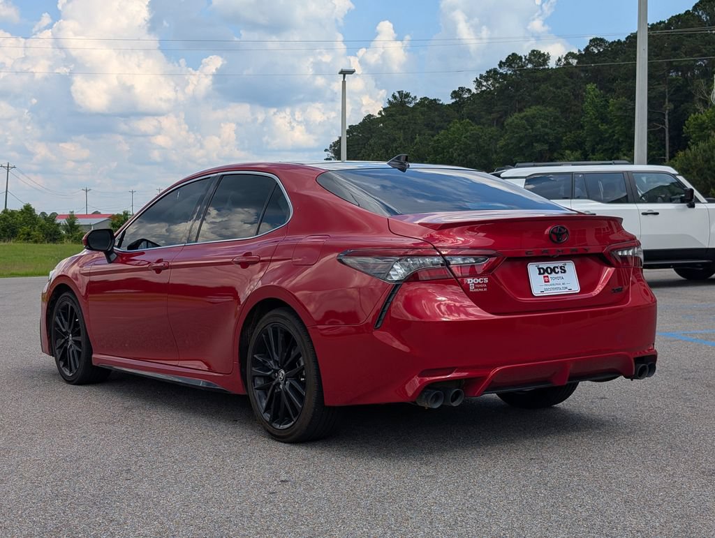 Used 2024 Toyota Camry XSE FWD image 3