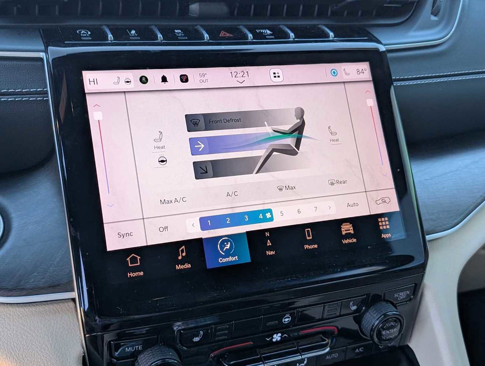 Used 2024 Jeep Grand Cherokee Limited image 10