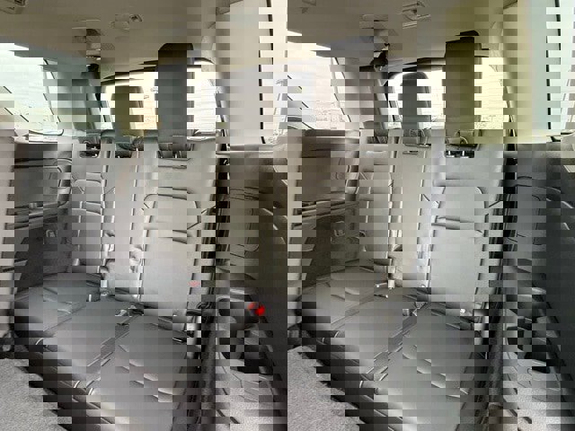 New 2025 Nissan Pathfinder SL w/ Black Appearance Package image 15