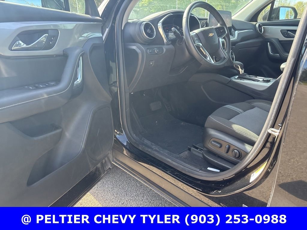 Used 2023 Chevrolet Blazer LT w/ Driver Confidence Package image 10