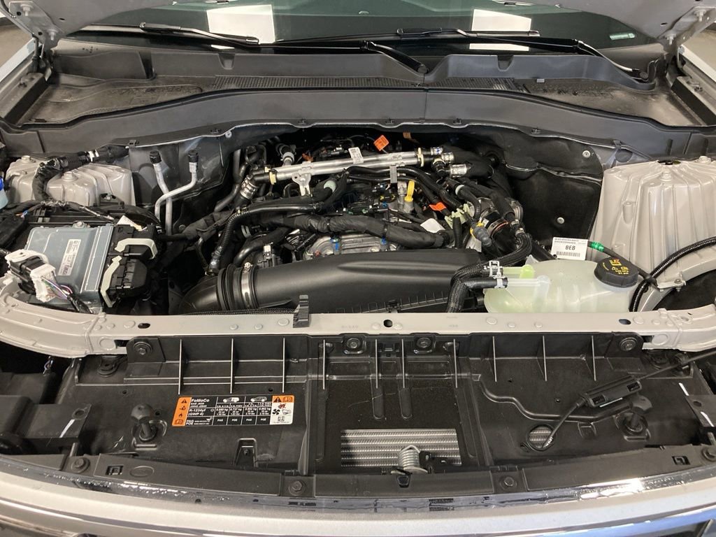 New 2026 Ford Explorer Active AWD/4WD image 15