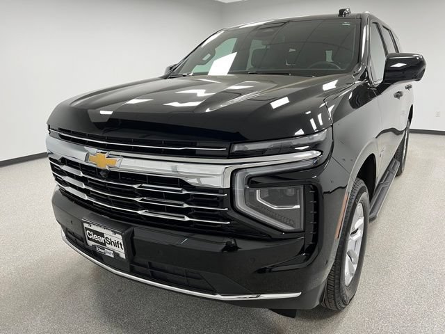 Used 2025 Chevrolet Tahoe LT AWD/4WD image 4