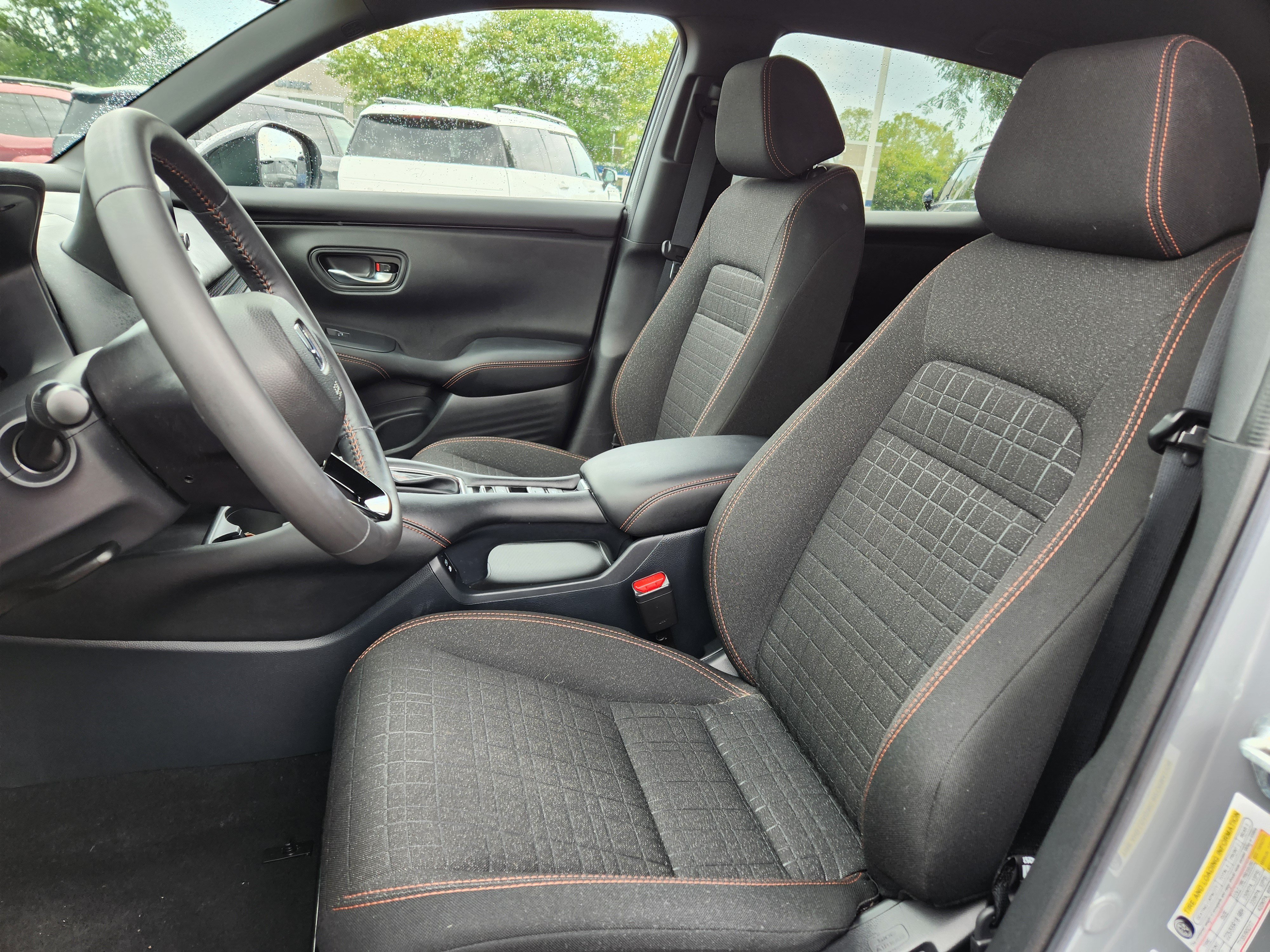 Used 2025 Honda HR-V Sport image 10