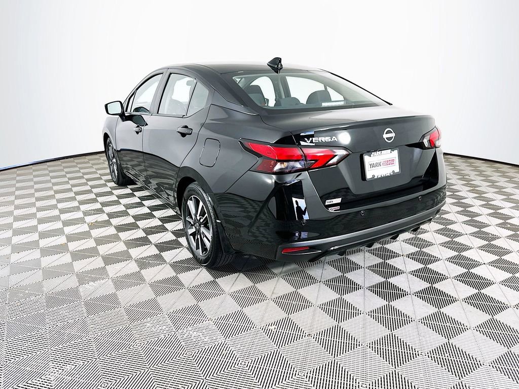 Used 2025 Nissan Versa SV w/ Trunk Package image 7