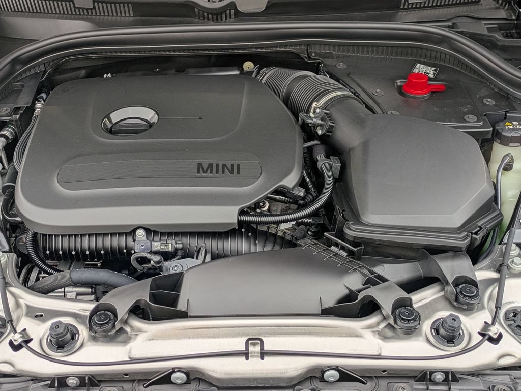 New 2026 MINI Cooper 2-Door Hardtop FWD image 9