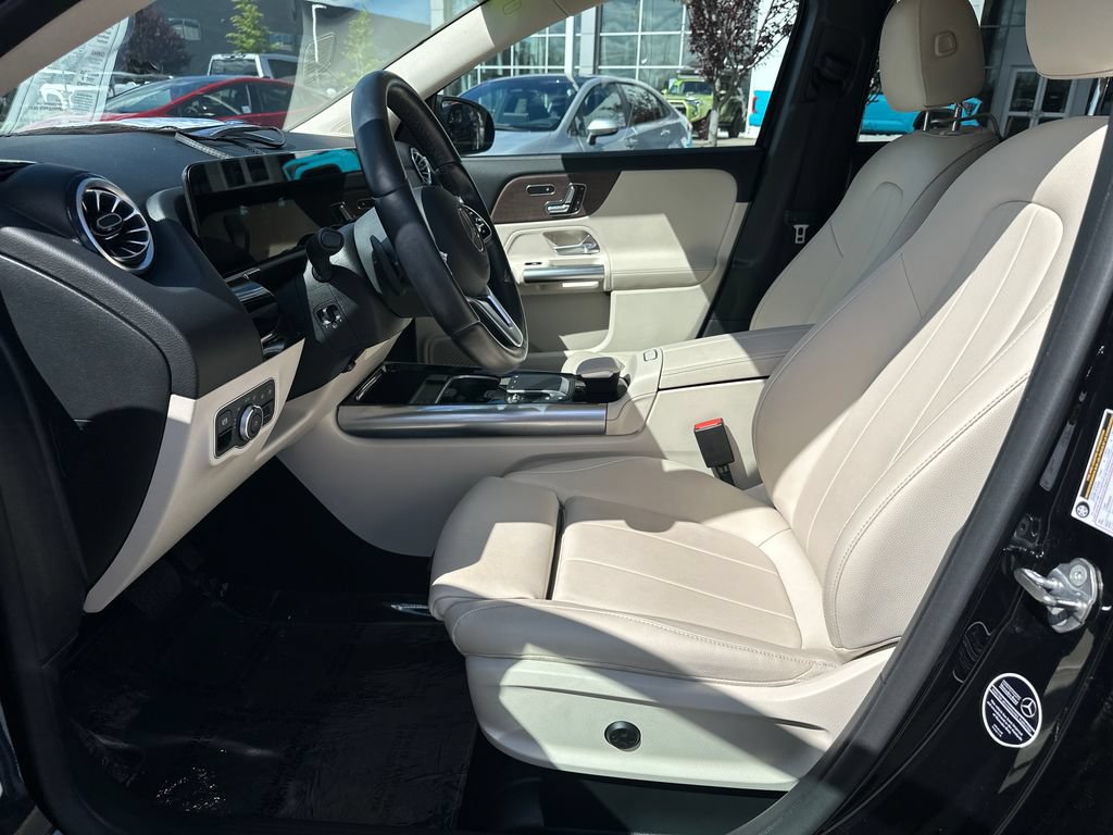 Used 2023 Mercedes-Benz GLA 250 4MATIC image 12