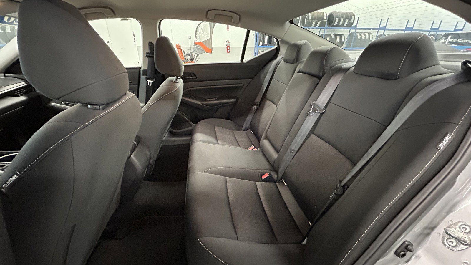 Used 2024 Nissan Altima 2.5 SV image 14