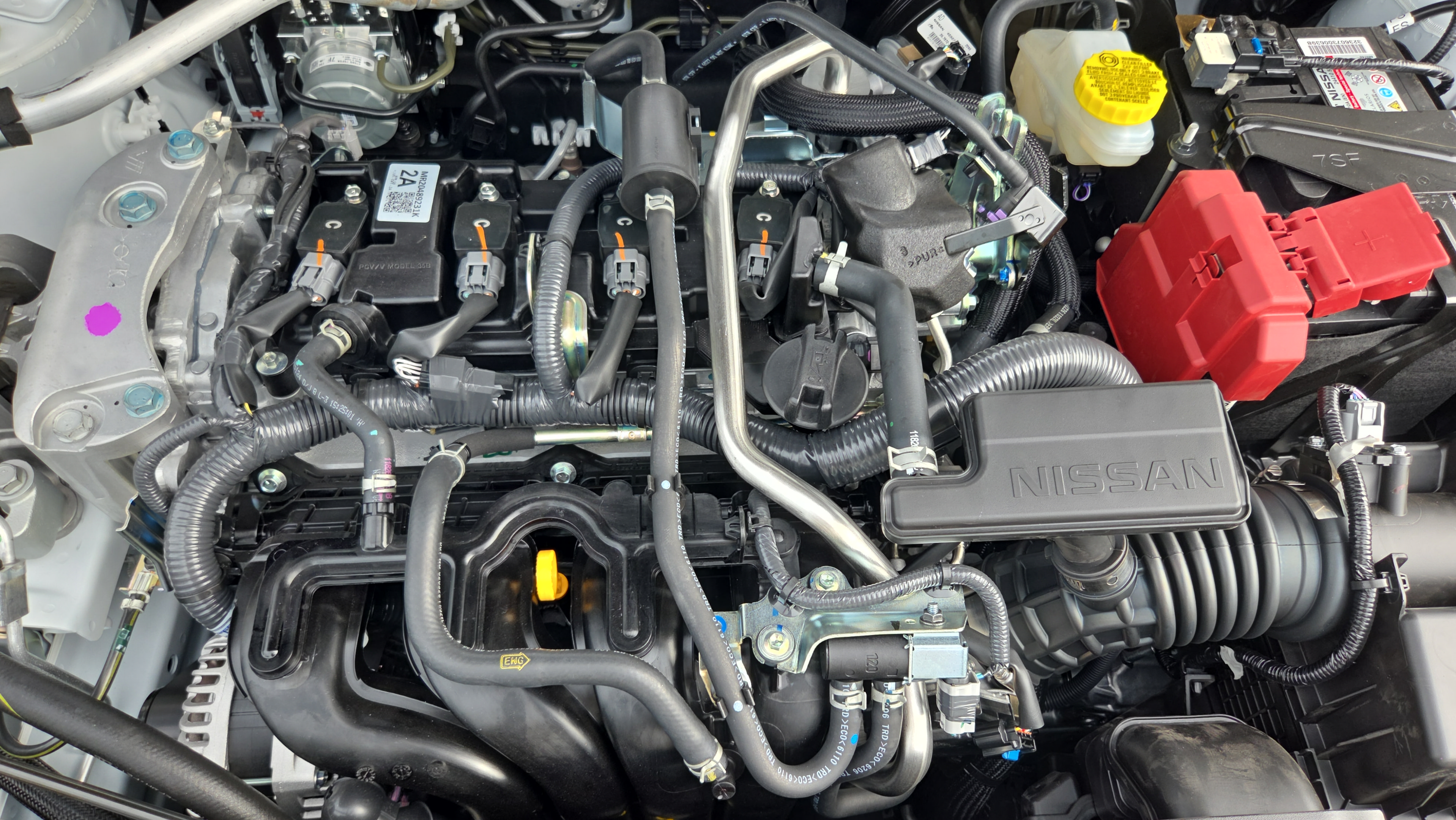 New 2027 Nissan Sentra SR w/ SR All Weather Package FWD image 18