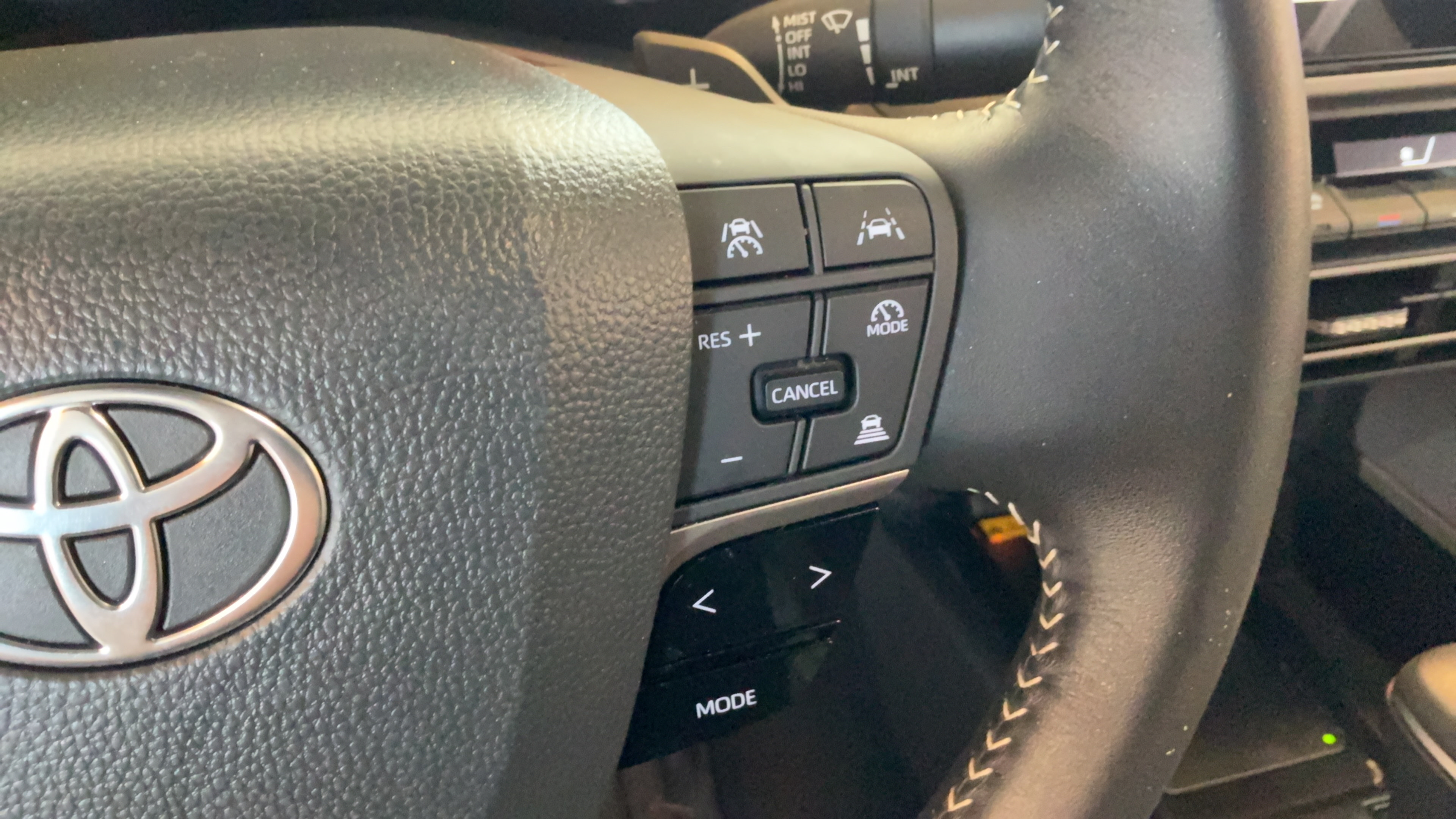 Used 2026 Toyota Camry LE FWD image 18