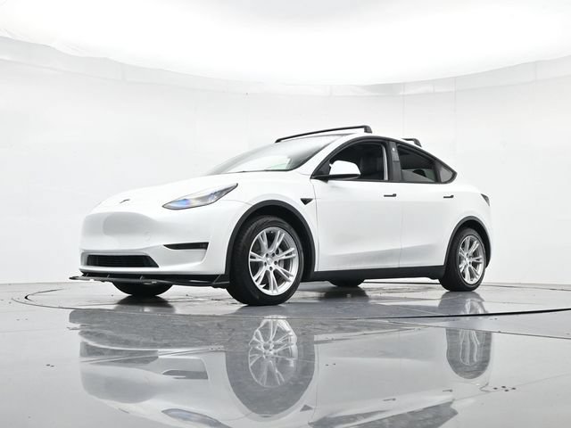 Used 2022 Tesla Model Y Long Range AWD/4WD image 35