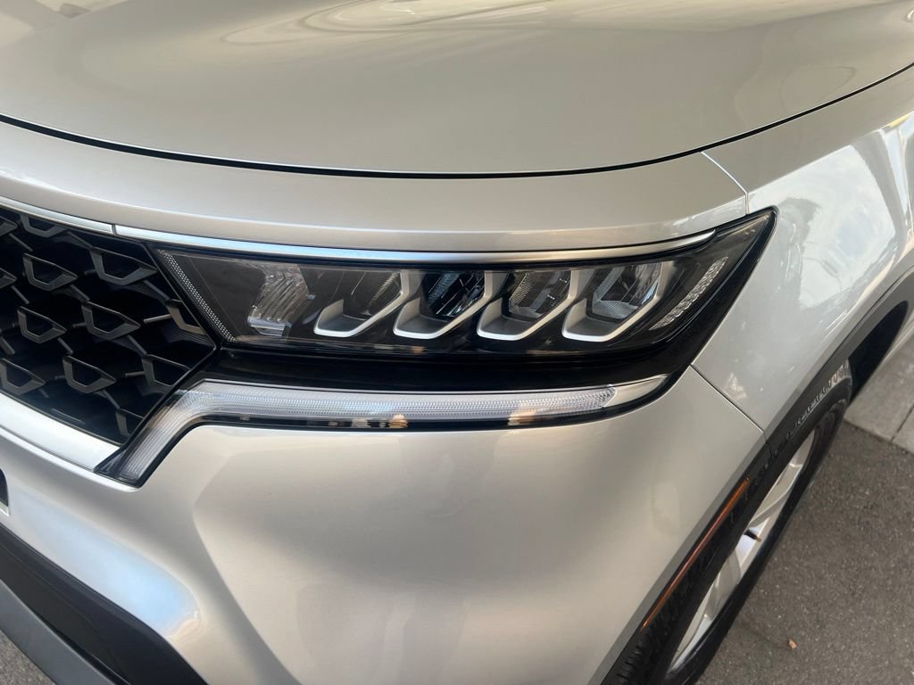 Certified 2021 Kia Sorento LX AWD/4WD image 28