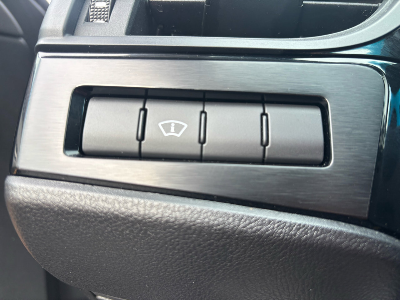 Used 2023 Lexus ES 350 w/ Accessory Package (Z1) image 16