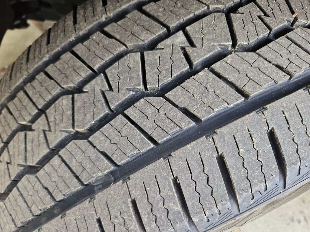 Used 2024 Jeep Wagoneer L Series II image 40