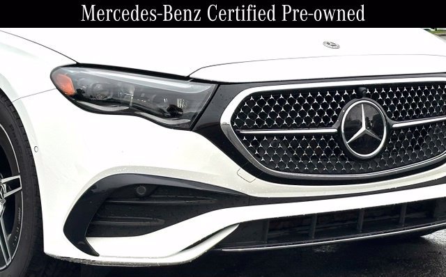 Used 2024 Mercedes-Benz E 350 4MATIC Sedan image 2