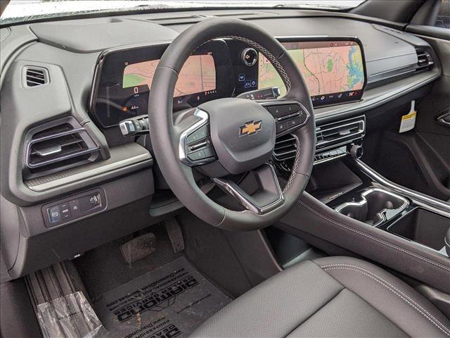 New 2025 Chevrolet Traverse LT image 3
