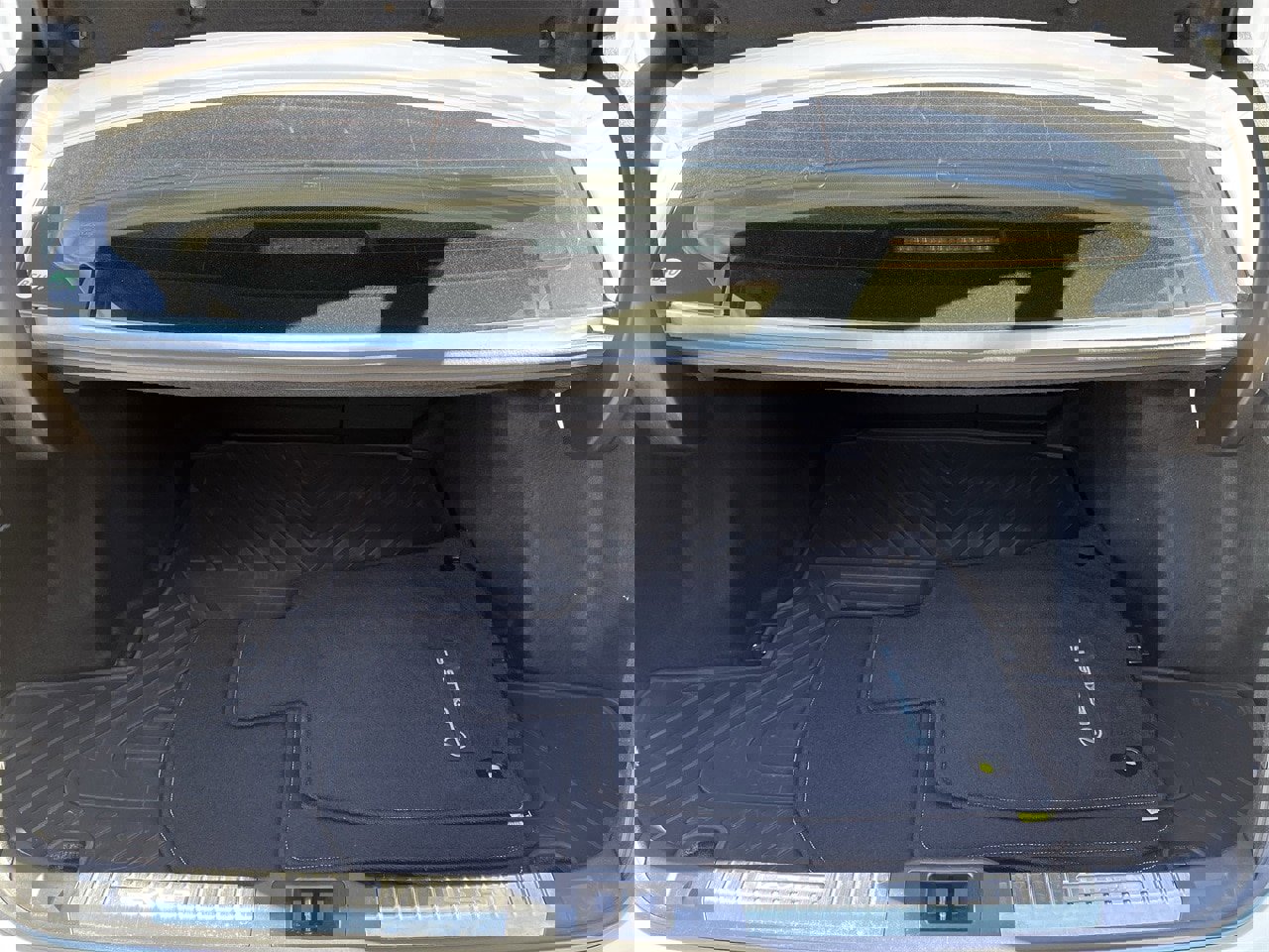 Used 2023 Lexus IS 350 F Sport w/ Memory Package image 28