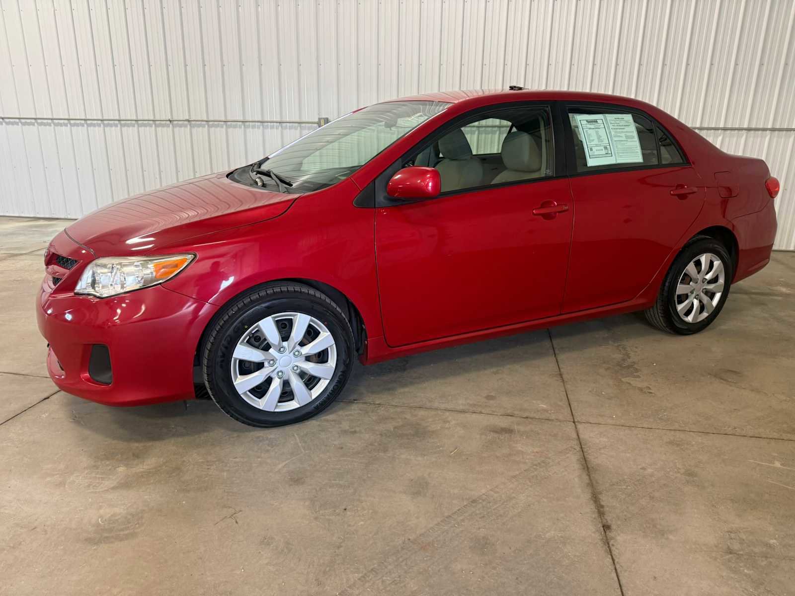 Used 2012 Toyota Corolla LE FWD image 2