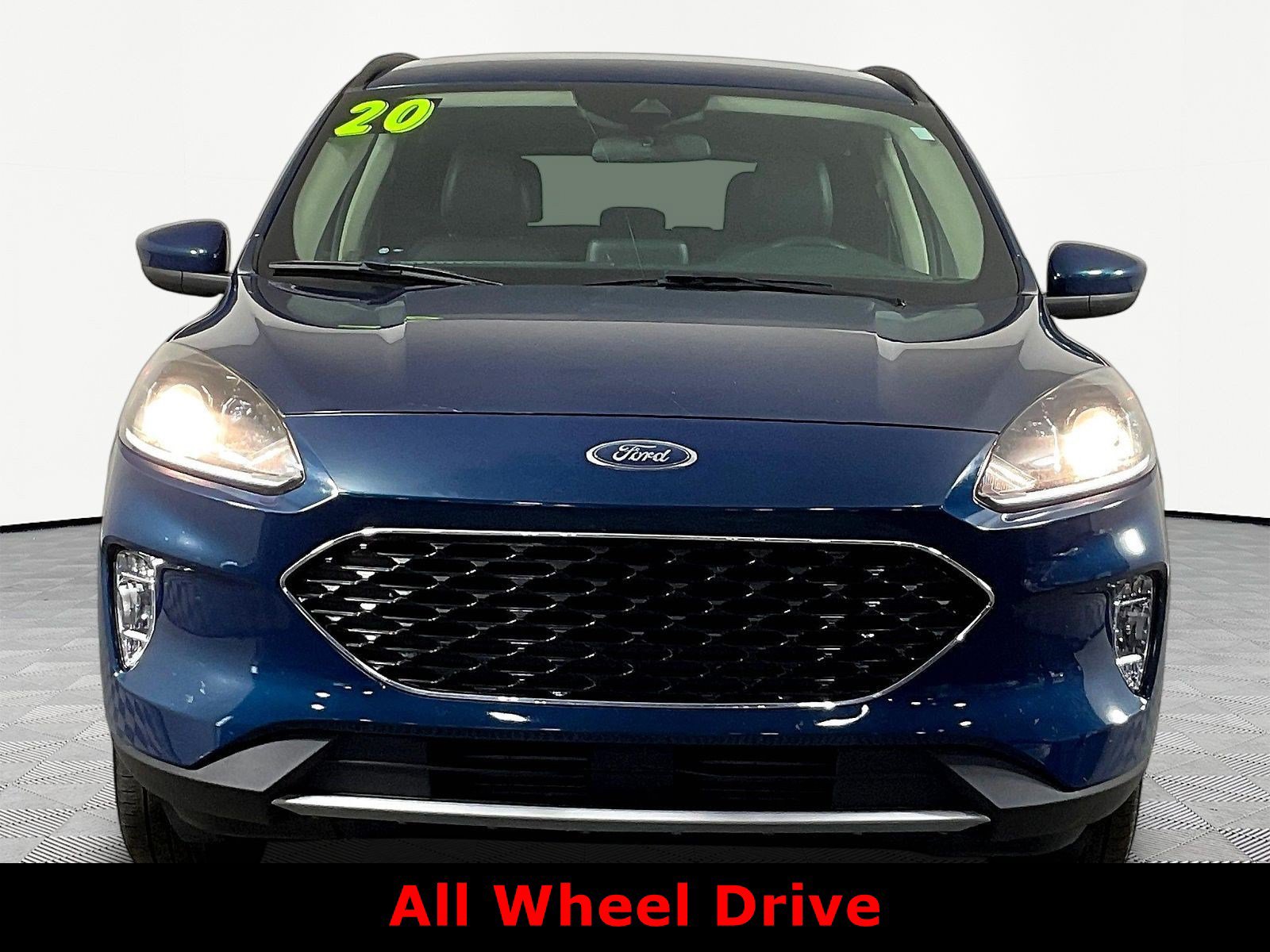 Used 2020 Ford Escape SEL AWD/4WD image 2