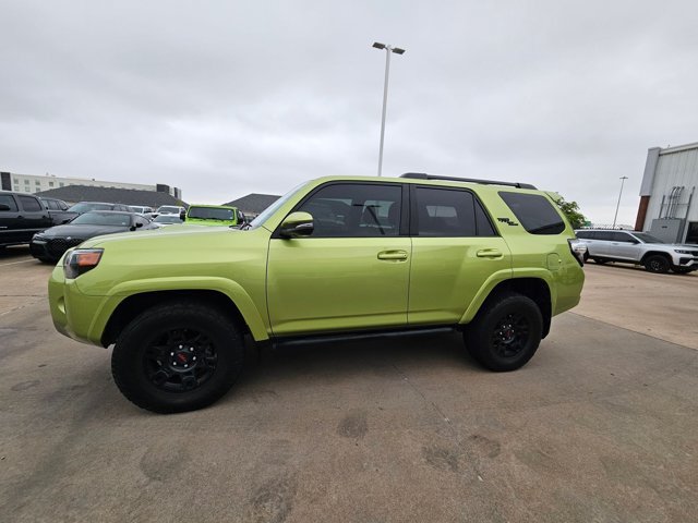 Used 2023 Toyota 4Runner TRD Off-Road Premium w/ Moonroof Package AWD/4WD image 8