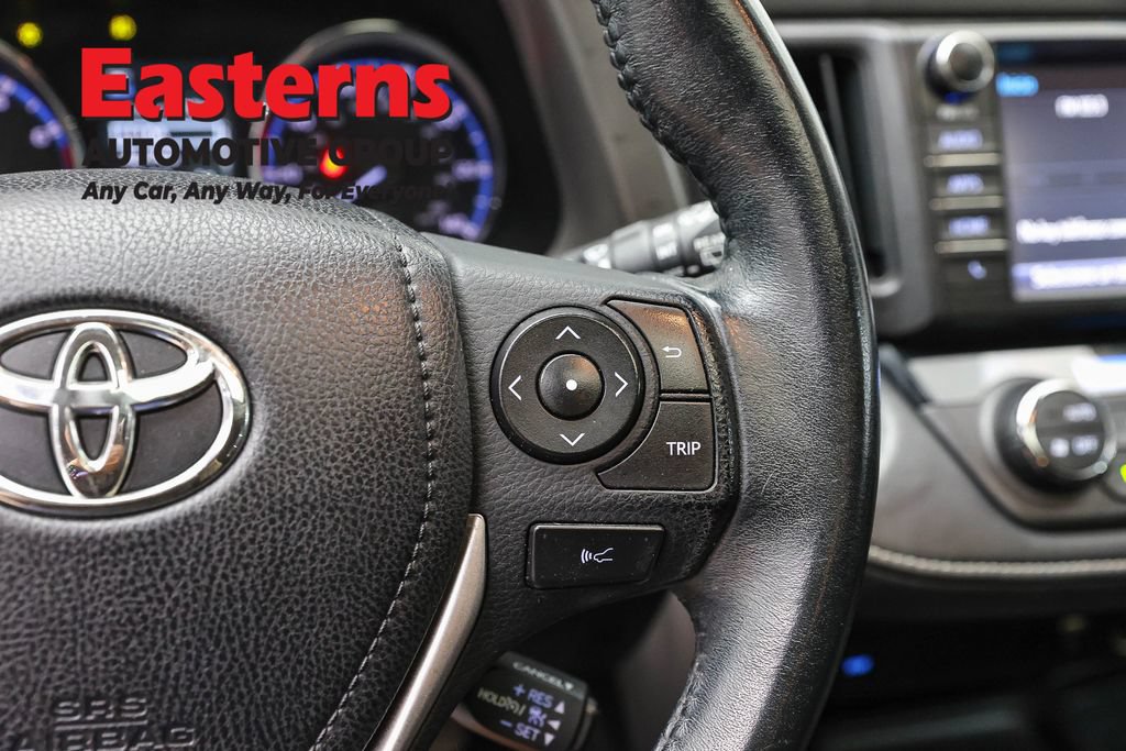 Used 2016 Toyota RAV4 XLE w/ Convenience Package AWD/4WD image 16