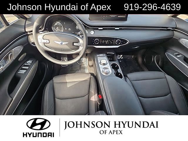 Used 2023 Genesis GV70 2.5T Select w/ Select Package image 32