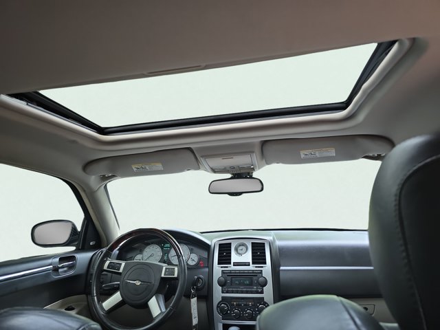 Used 2007 Chrysler 300 C RWD image 15