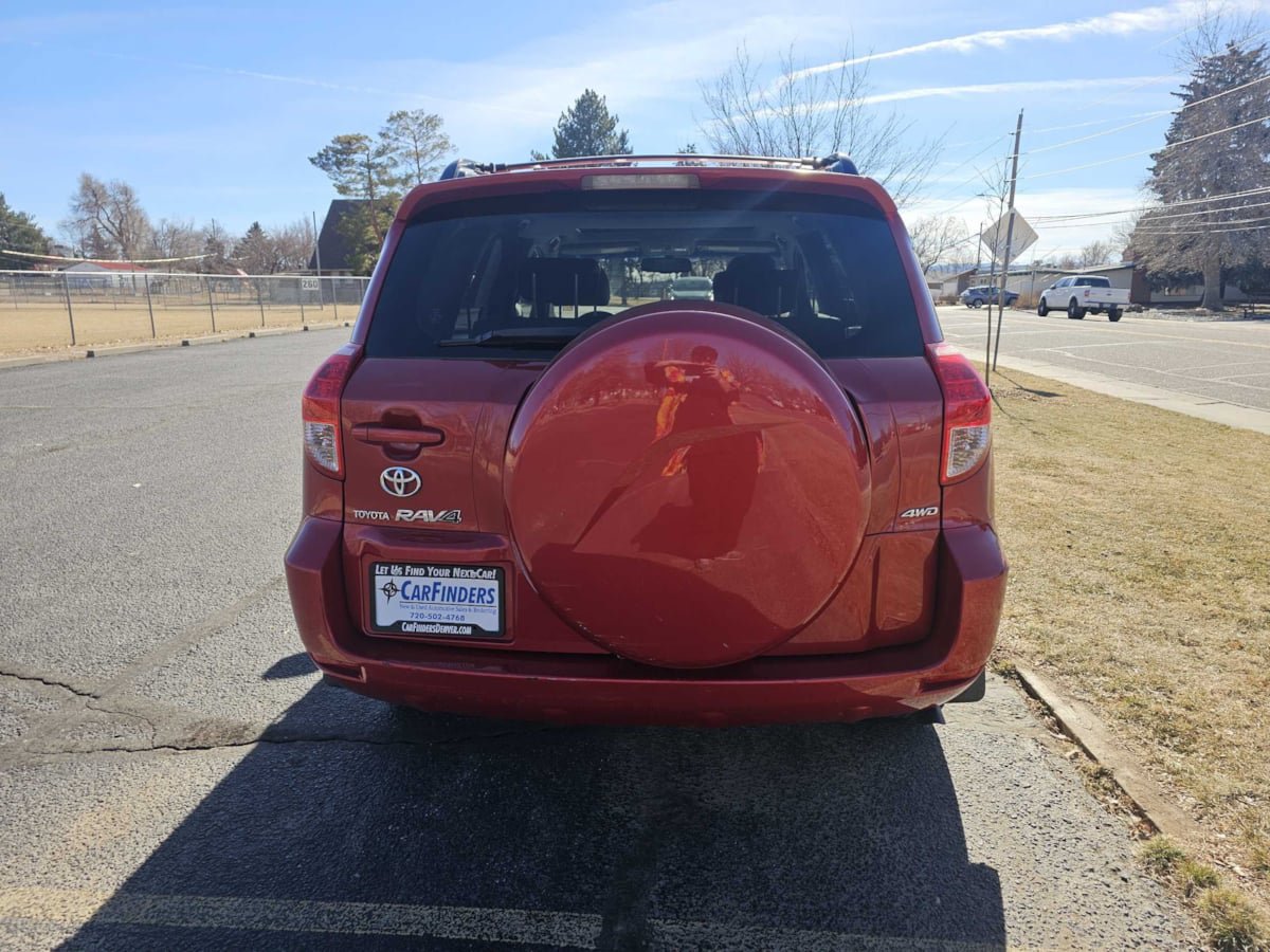 Used 2008 Toyota RAV4 Limited AWD/4WD image 4